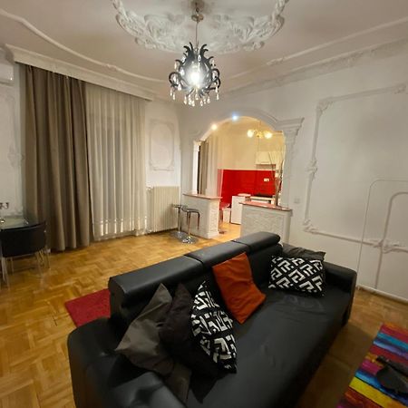 Apartment With Balcony And Ac Next To Danube Budapest Bagian luar foto