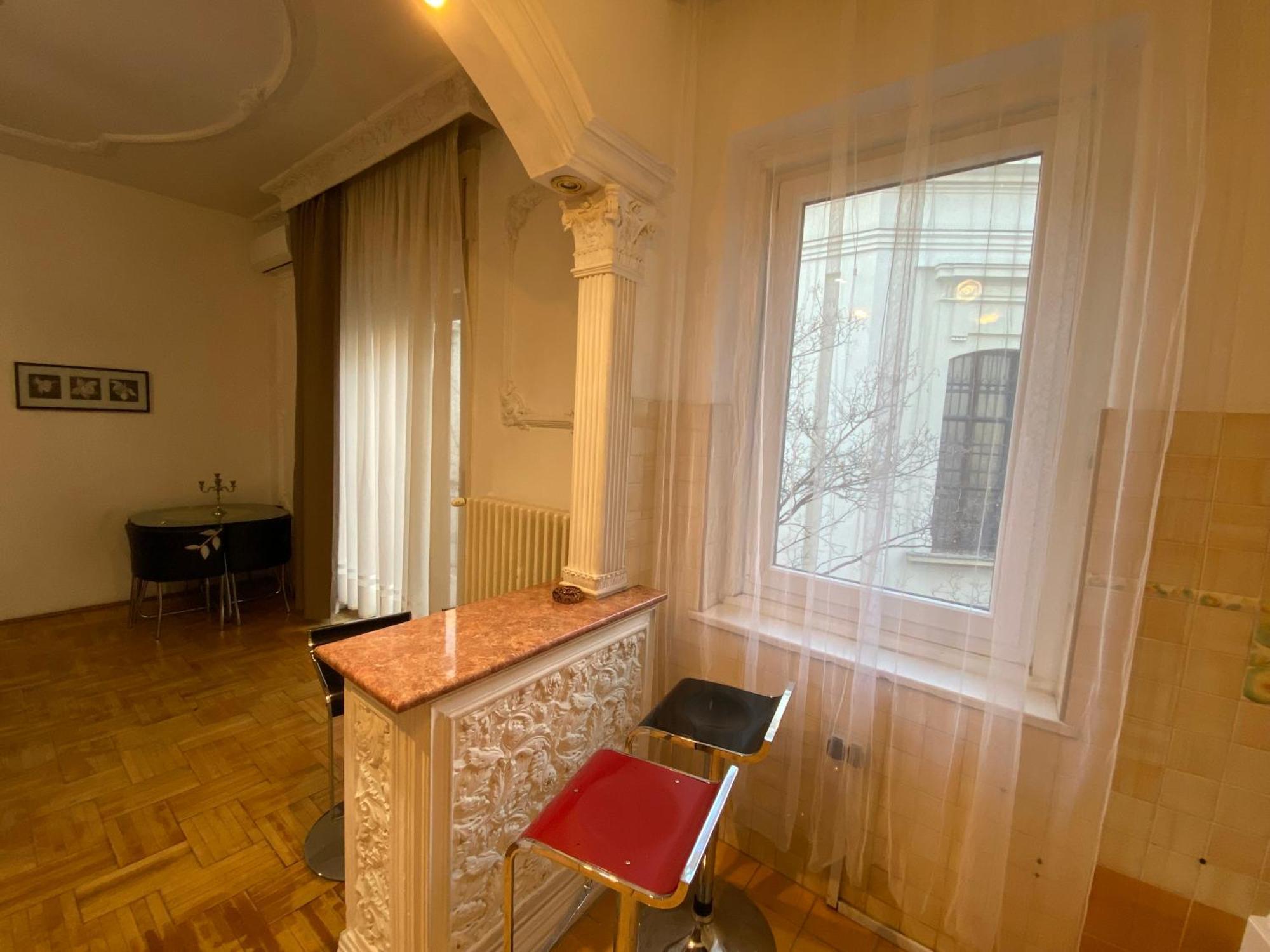 Apartment With Balcony And Ac Next To Danube Budapest Bagian luar foto